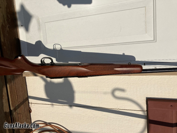 Winchester Model 70; 325wsm
