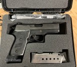Sig Sauer P220 Compact 45 ACP