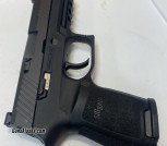 Sig Sauer P320 compact 9mm