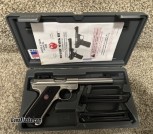 Stainless Ruger Mark III Semi Auto Target Pistol 3 mags 