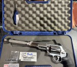Smith & Wesson 460 SW performance center 12” ultimate hunting companion